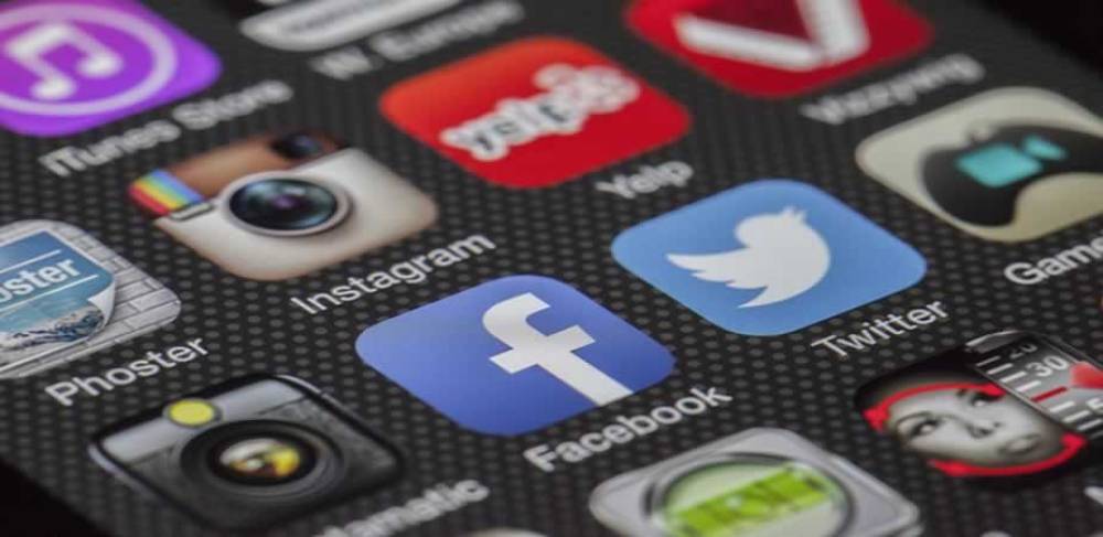 Social Media Detox Before Starting Your New Role: Why It’s Crucial